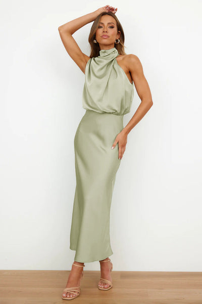 Valeria™ | Long Dress with Halter Neck