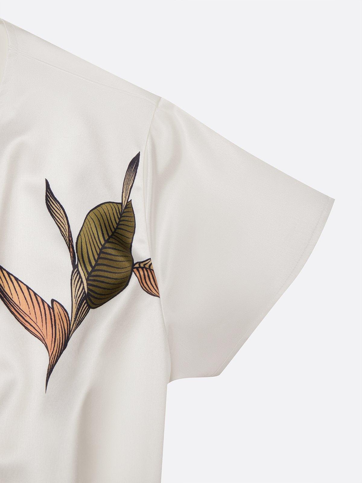 Midi bodycon dress in satin with short sleeves and white leaf pattern