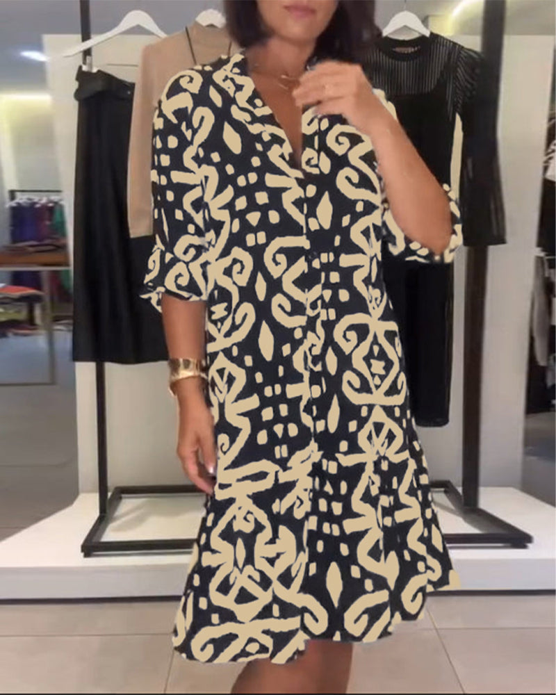 Solène | Elegant V-Neck Printed Dress