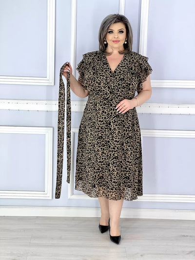 Leona dress with leopard print and V-neck