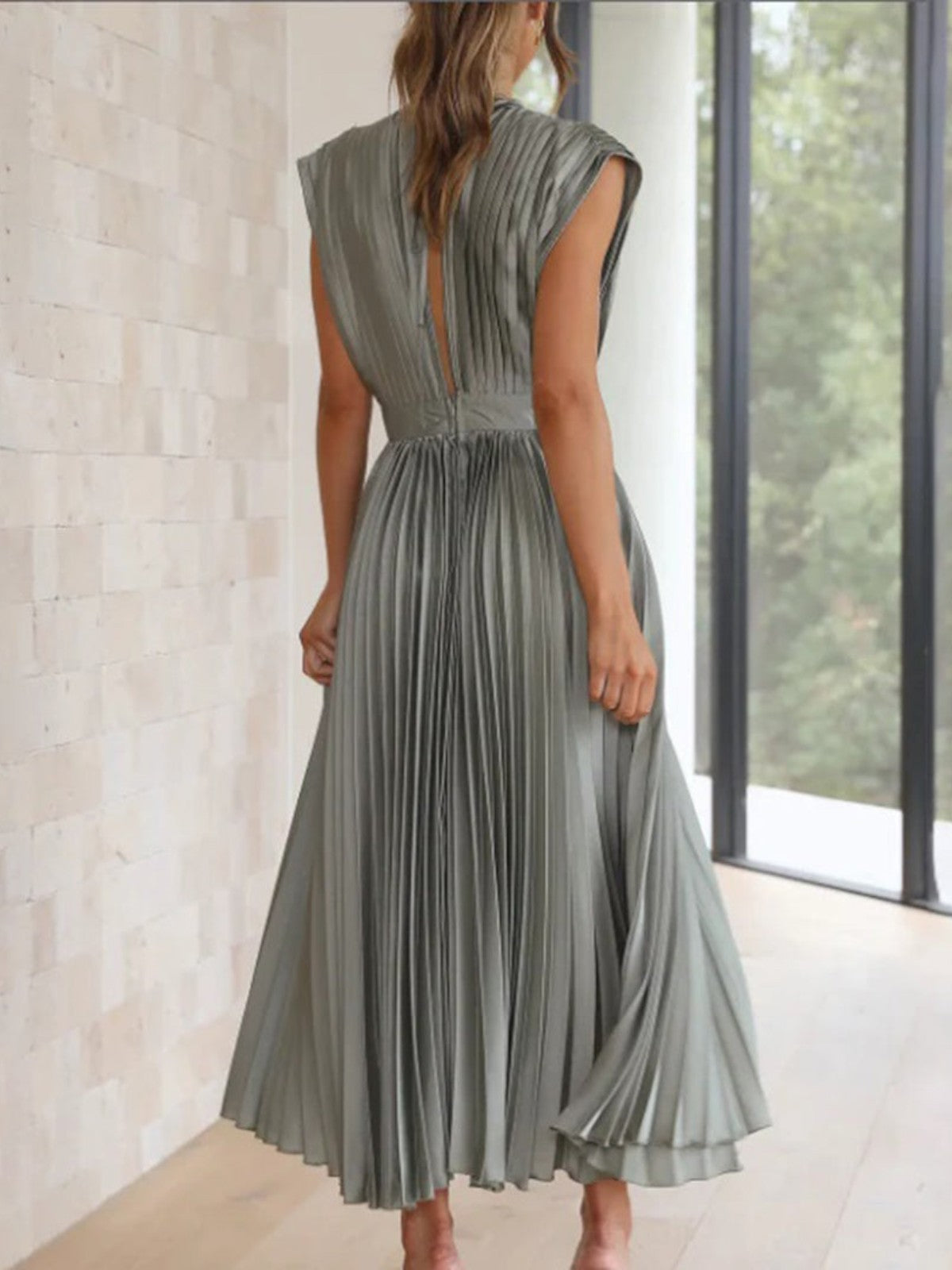 Lena – Elegant Dress