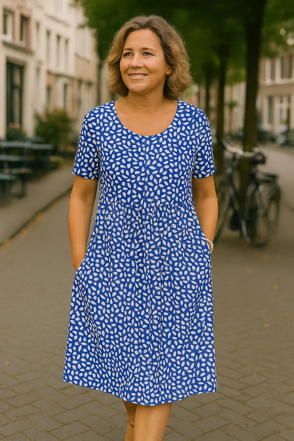 AZZURA™ – ELEGANT AND FLATTERING DRESS