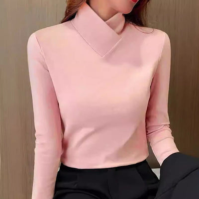 Liora Castelli Elegant Turtleneck Fit