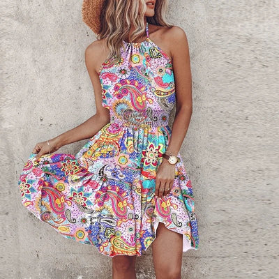 Selene | Chic Halter Dress