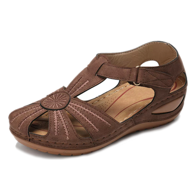 Comfy Circle Wedge Sandal