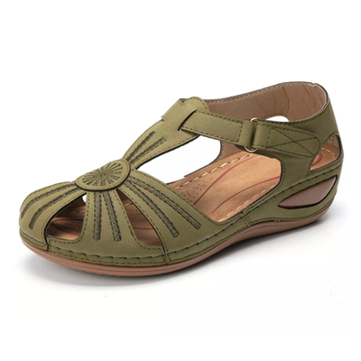 Comfy Circle Wedge Sandal