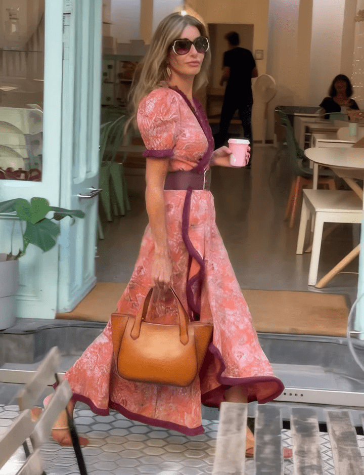 Fabiola | Elegant Short Sleeve Maxi Dress