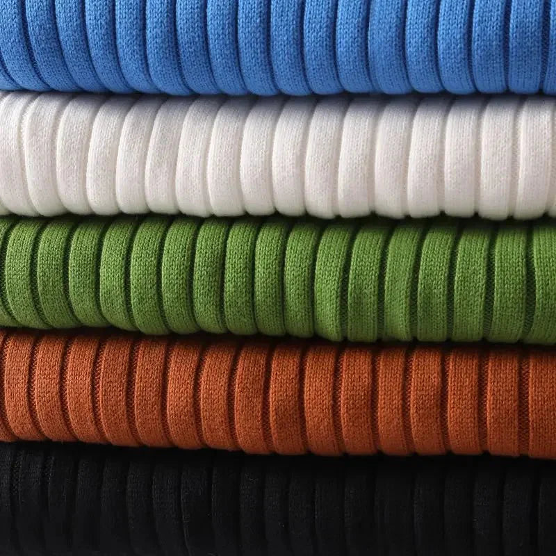 Julian | Minimalist Ribbed Turtleneck Sweater