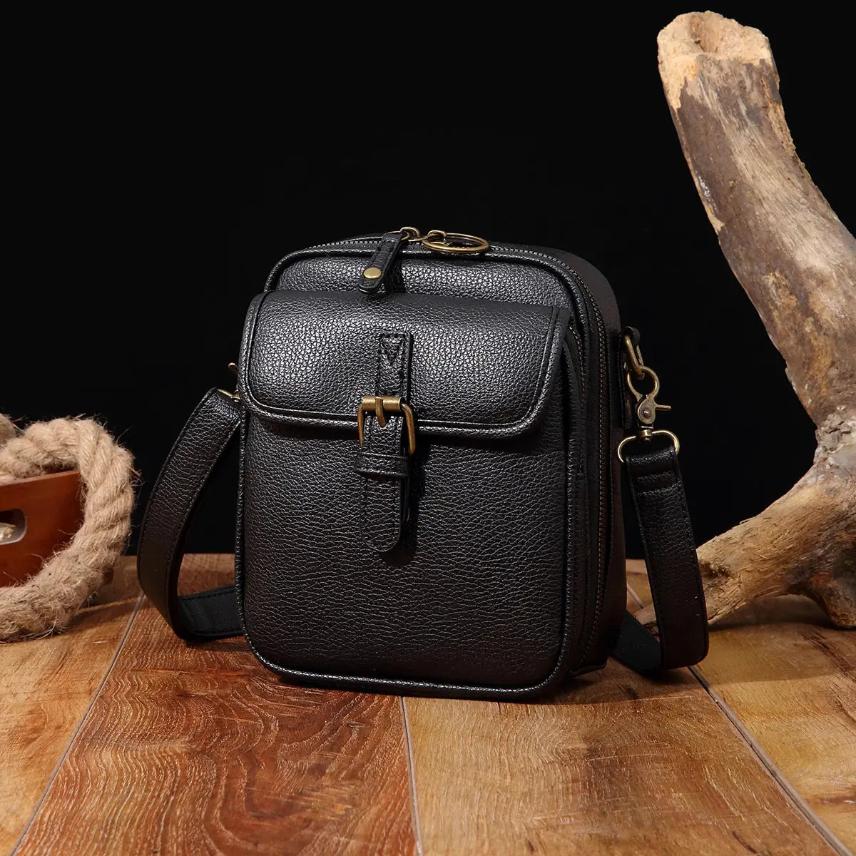 Gabrielle | Clutch with Shoulder Strap