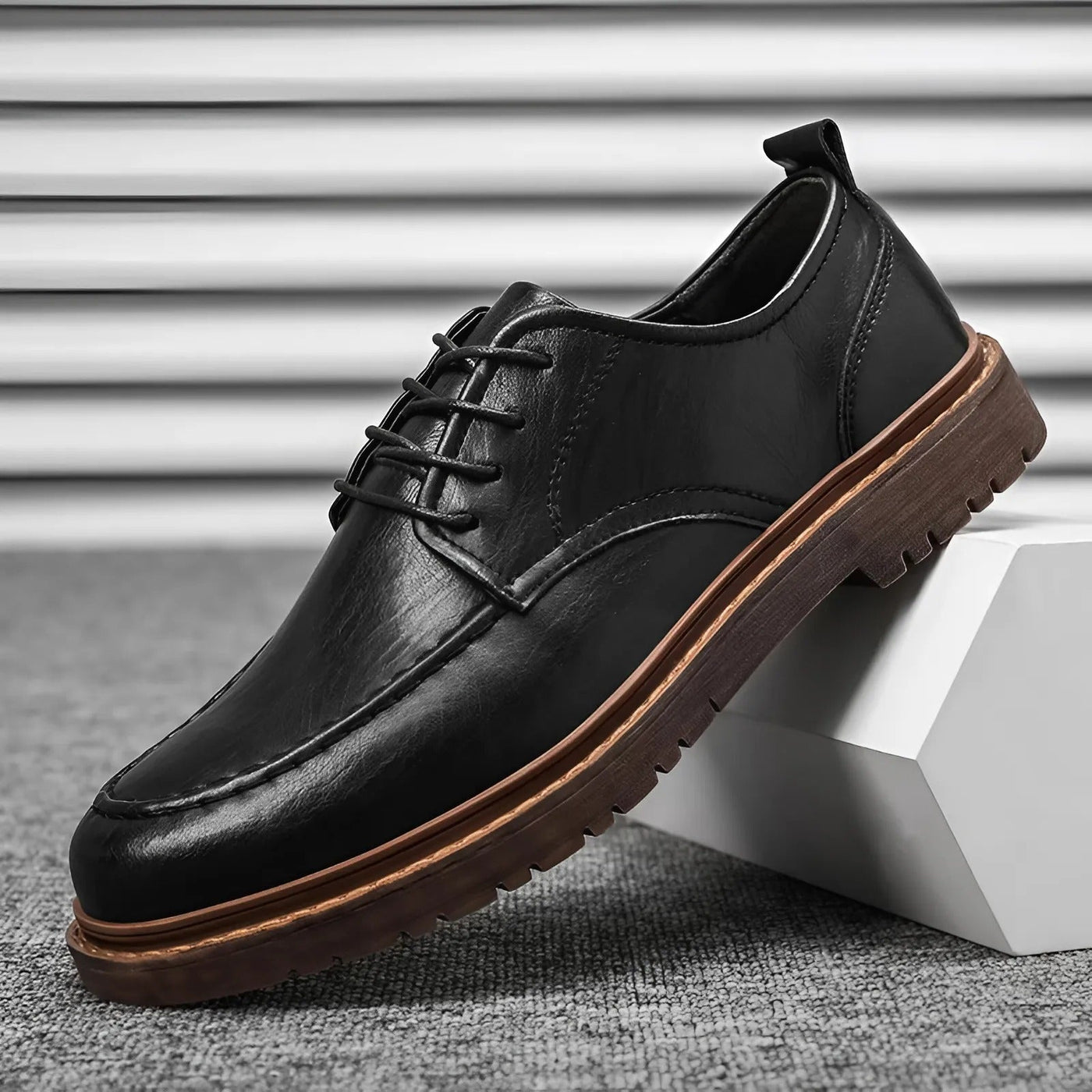 Marcello | Vintage Faux Leather Men’s Shoes